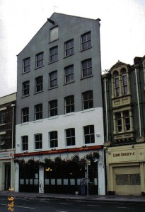 2-D-Haus?
