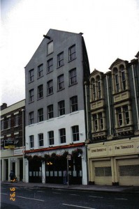 2-D-Haus